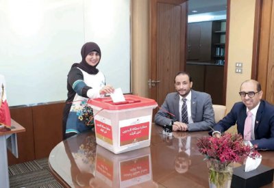 استمرار الإقبال الكبير في انتخابات الإعادة
