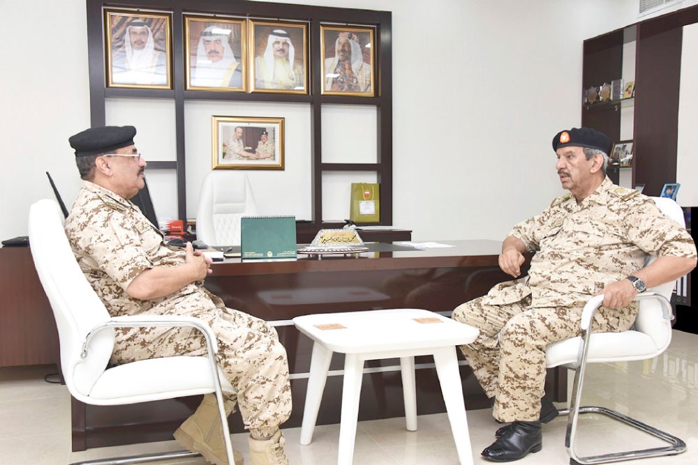 القائد العام: الدفاع عن الوطن أمانة مقدسة ومسؤولية عظيمة