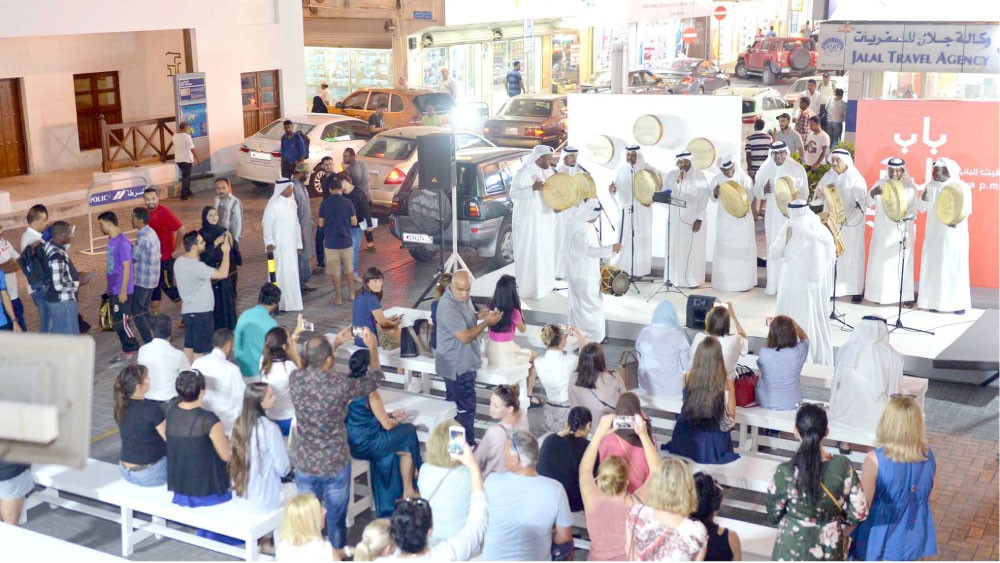 نشاط ثقافي كل خميس... و “في الباب طعام” الأسبوع المقبل