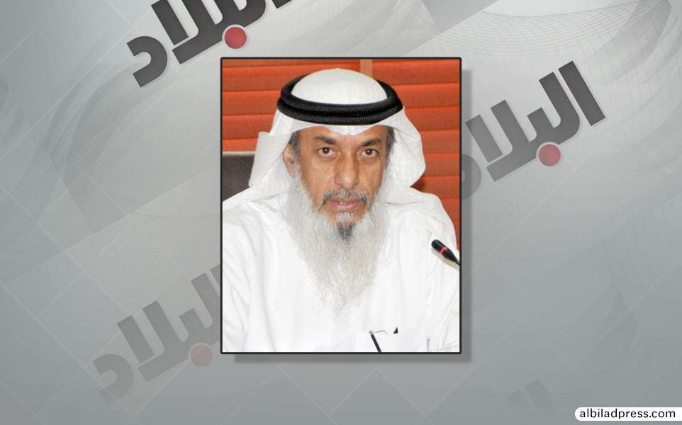حطاب سيساعد الأرامل