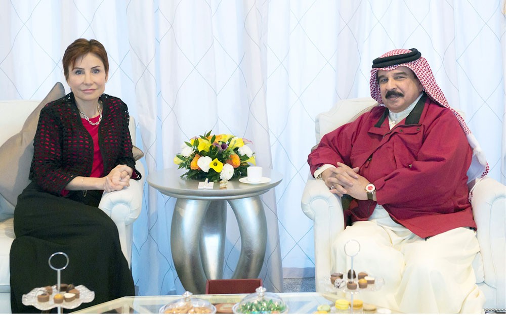 العاهل: المشاركة في المعرض تعكس العلاقات الوثيقة