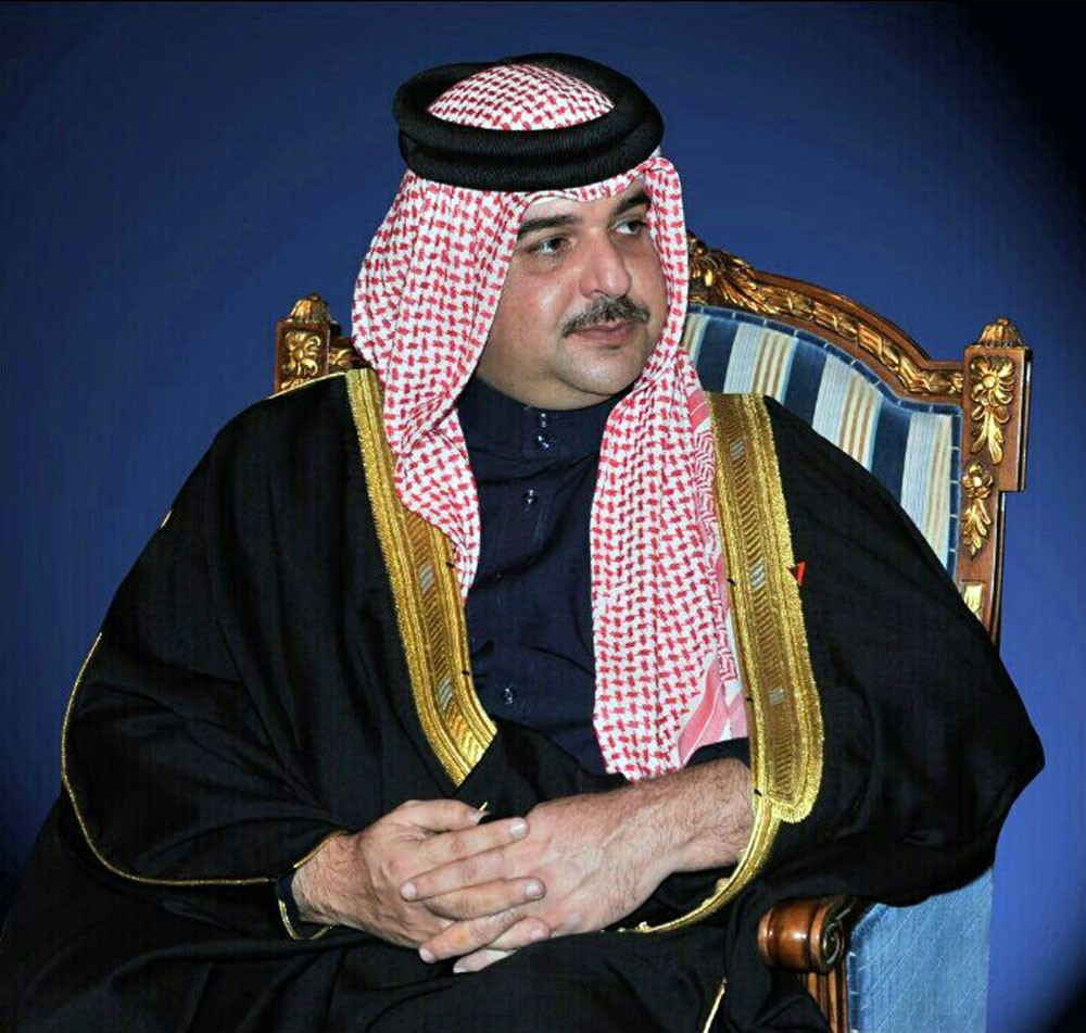 عبدالله بن حمد يتلقى تهنئة رئيس الحرس الوطني