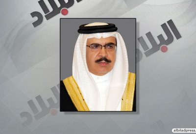 وزراء ومسؤولون يهنئون وزير الداخلية بجائزة شخصية العام