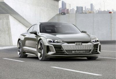 أودي e-tron GT الاختبارية