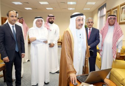 خالد بن عبدالله يدشن موقع فندق “حوار”