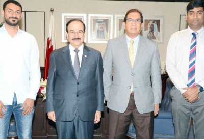 ميرزا يشيد بابتكارات الطاقة المتجددة