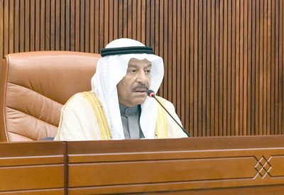 “ميري كريسميس” لـ %10 من سكان البحرين