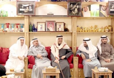 سمو محافظ الجنوبية يزور مجالس أعيان الرفاع