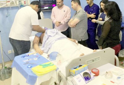 40 طبيب امتياز ينهون دورة “المحاكاة الإكلينيكية”