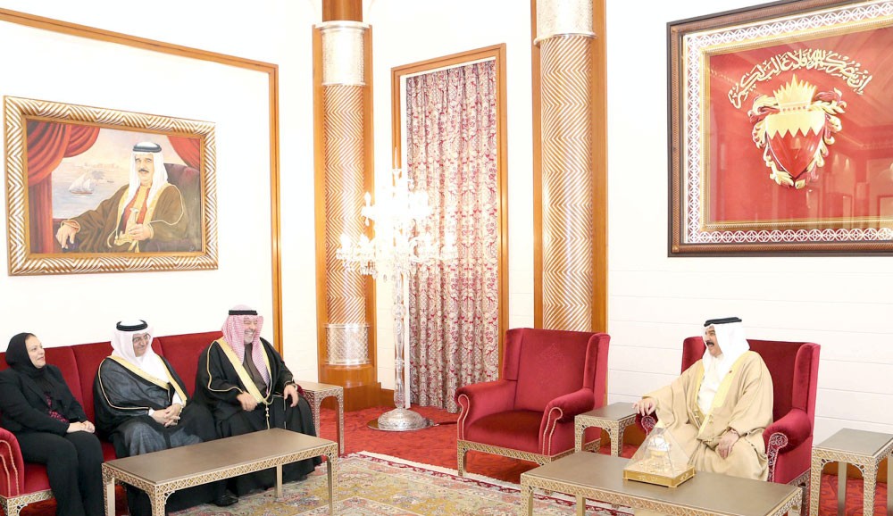 العاهل يهنئ الشباب بالنجاح اللافت والنتائج المشرفة في الانتخابات