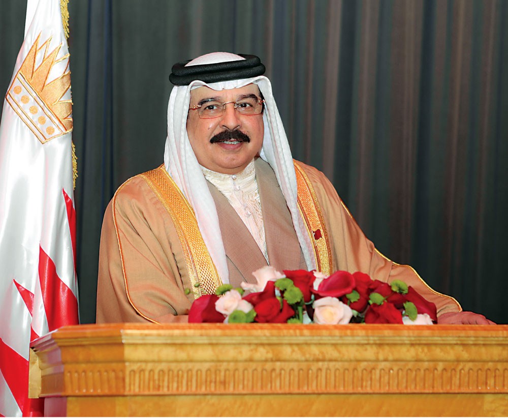 العاهل يحيي الأداء المسؤول والنتائج الطيبة لمشاركة المرأة في الانتخابات
