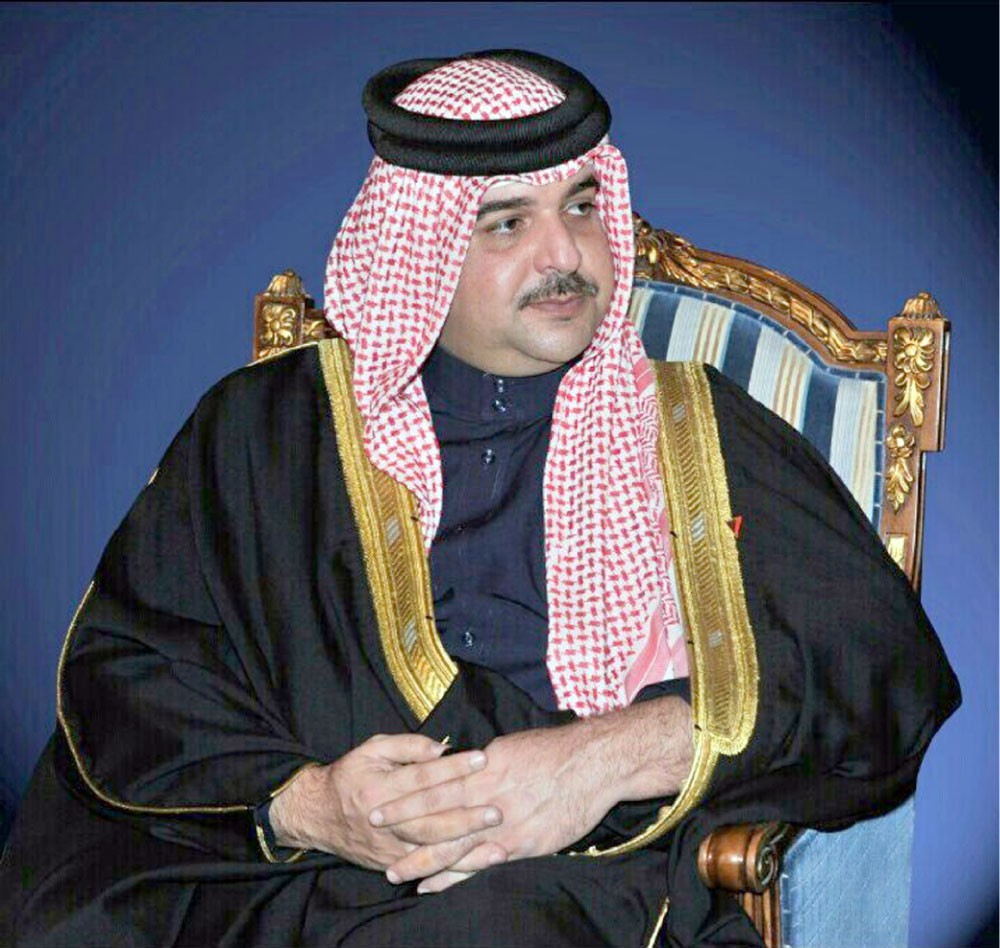 عبدالله بن حمد: إنجازات مشرفة إقليميا ودوليا