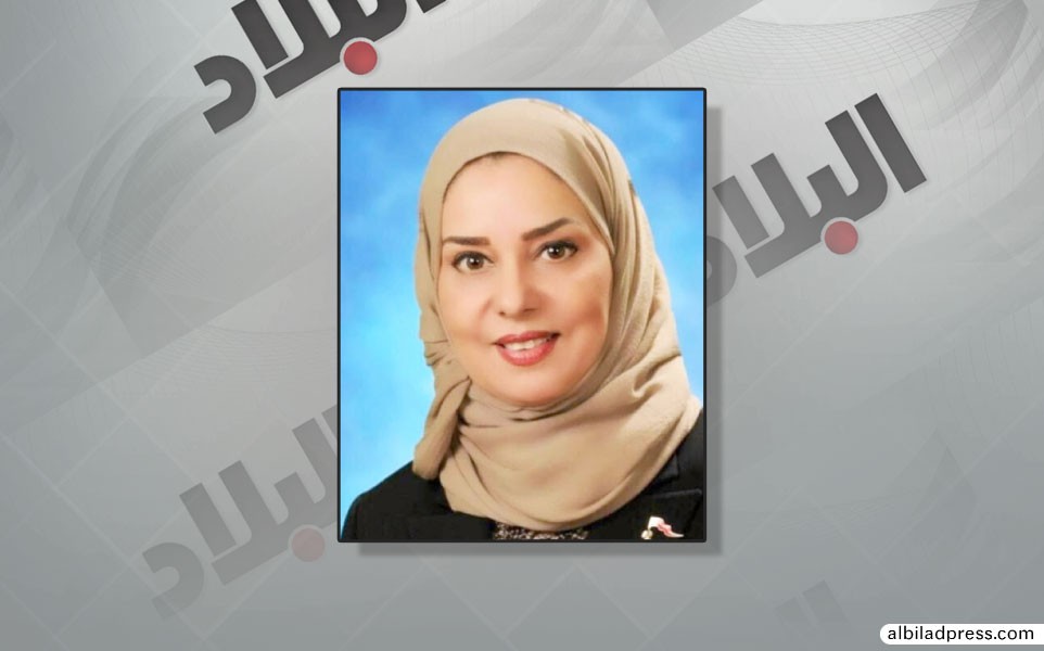 زينل: المرأة تعيش أزهى عصورها