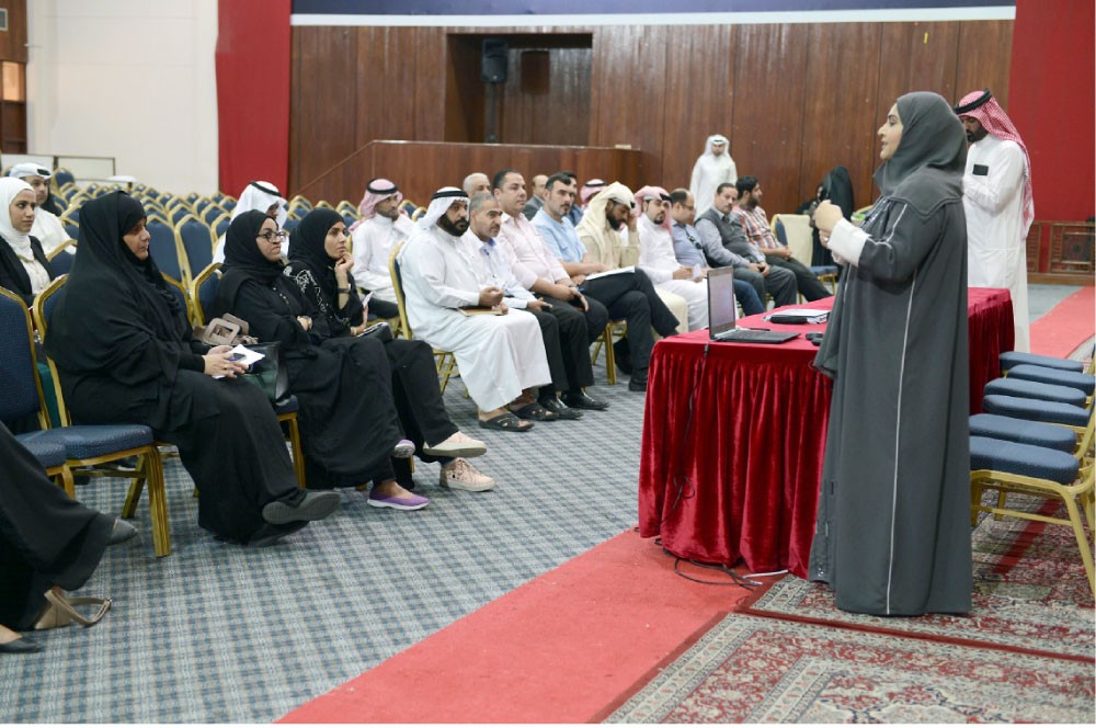 لقاء تعريفي عن “أفضل معلم خليجي”