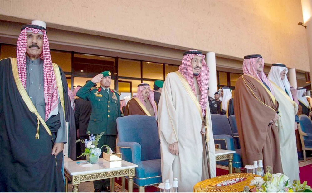 “الجنادرية” يجسد عراقة الموروث السعودي