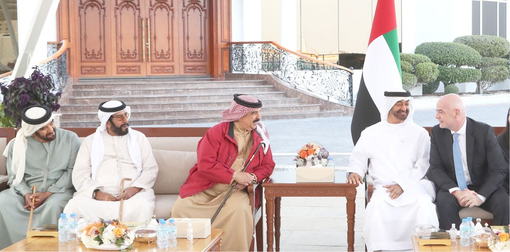 العاهل : الشيخ زايد أحبنا وأحببناه بكل جوارحنا