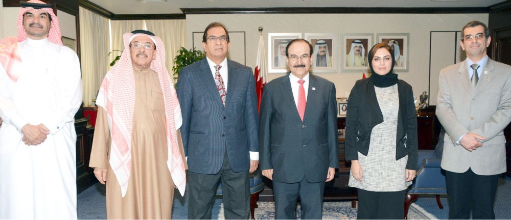نواب يطلعون على خطط “الكهرباء”