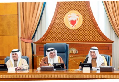 إعفاء 1400 خدمة حكومية من “المضافة”