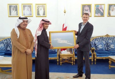 السفير الألماني يطلع على الخطط التطويرية لجسر الملك فهد