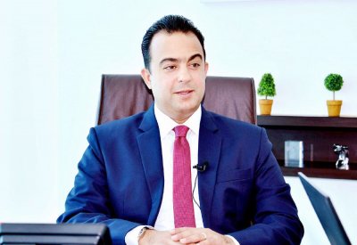 العرادي: منح جلالته وسام “الأكاديمية الكبرى” تكريم للبحرين
