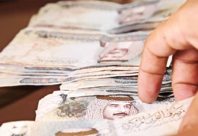عدم المساس بأموال المتقاعدين اختياريًا
