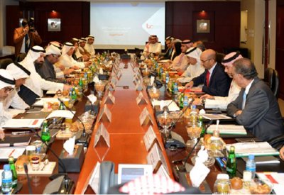 “الاقتصادية‭ ‬“‭ ‬تبحث‭ ‬التعاون‭ ‬ومتطلبات‭ ‬صغار‭ ‬التجار