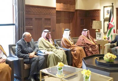 وزير الخارجية: تكثيف التنسيق بين الدول العربية المسؤولة