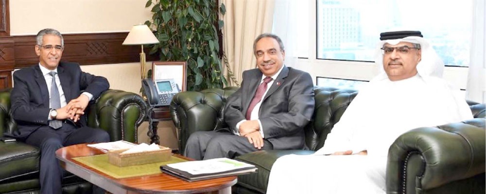 نقل نصب الفخار إلى داخل “عالي”
