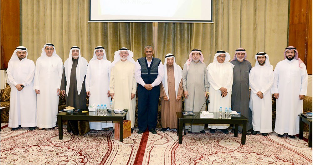 “الإصلاح” تكرم المدير الإداري للجمعية