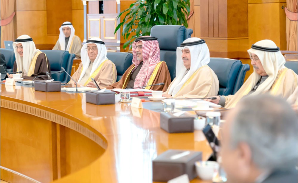 سمو ولي العهد يوجّه لمواصلة العمل على تعزيز التعاون بين السلطتين