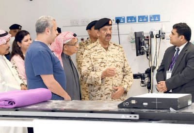 وضع برامج تطوير للعناصر البشرية
