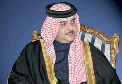 جلالة الملك وسمو رئيس الوزراء وسمو ولي العهد يتلقون تهنئة سمو الممثل الشخصي للعاهل
