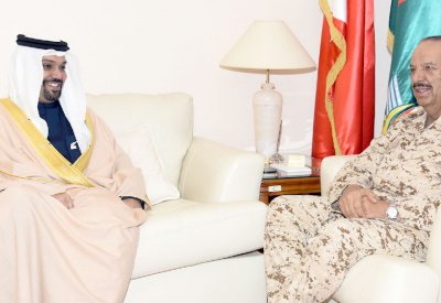 بحث التنسيق بين “قوة الدفاع” و “المالية”