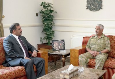 مزيد من التعاون العسكري مع باكستان