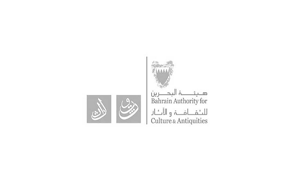 50 خبيرا يابانيا يتفقدون تلال وادي السيل
