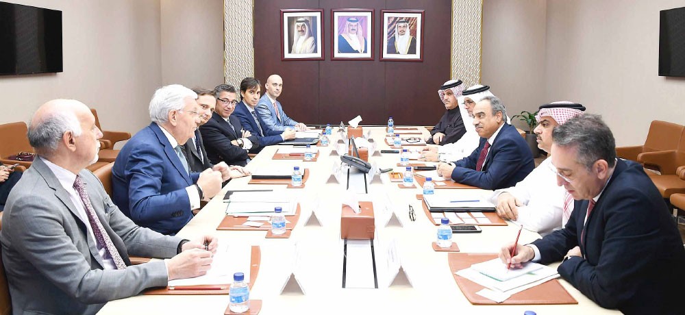 تطوير المشاريع الاستثمارية مع إيطاليا