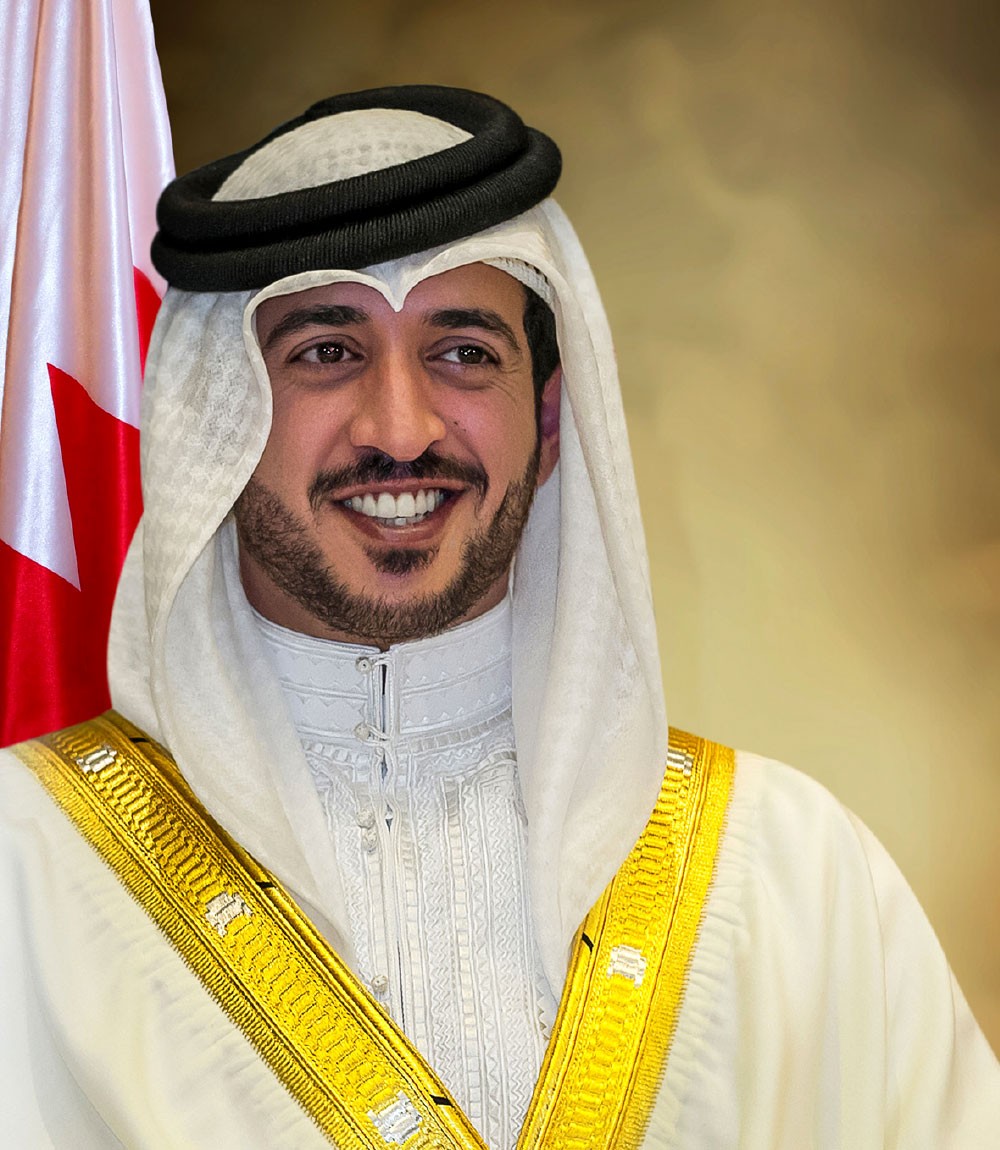 خالد بن حمد: “الميثاق” علامة مضيئة في سماء البحرين
