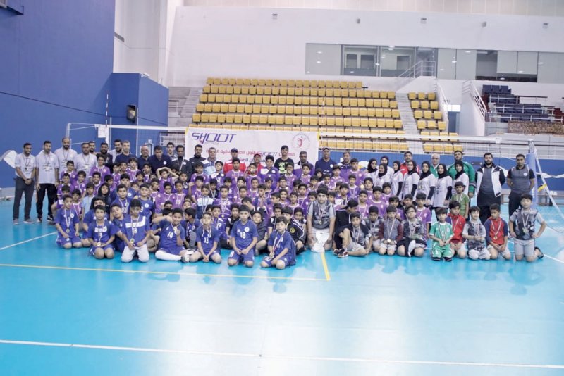 300 لاعب بمهرجان “شووت” للكرة الطائرة