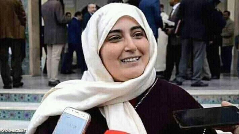 مغربية تتبرع بمليون دولار لمدرسة