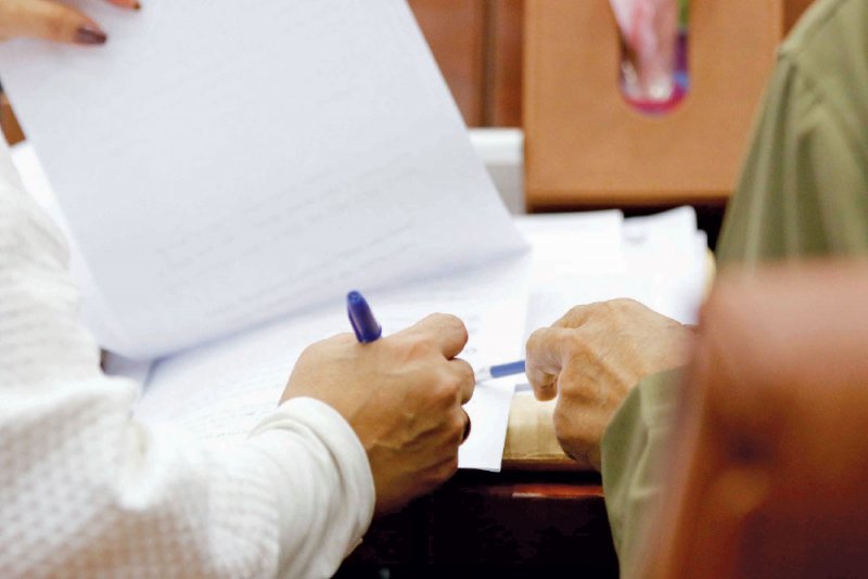 المؤيد: محلات خليجية ممولة من إسرائيل