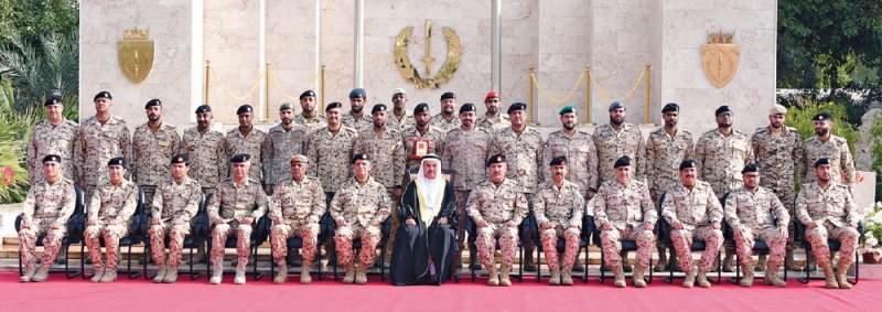 تخريج دورة متقدمة مشاة  ضباط بـ“قوة الدفاع الملكي”