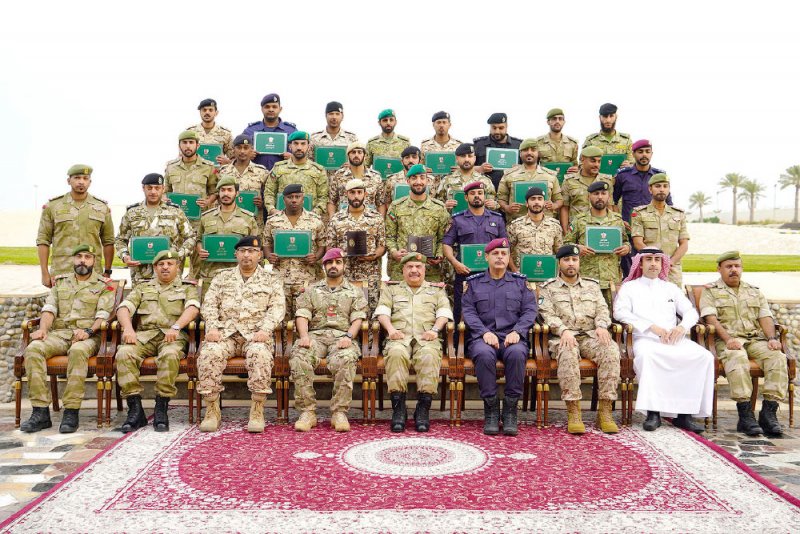 تخريج إحدى الدورات التأسيسية للضباط