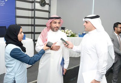 “الخليجي التجاري” يستعين بصانع سوق