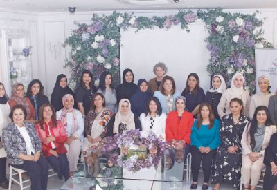 “طاولة مستديرة” للتعريف بالتشريعات التجارية