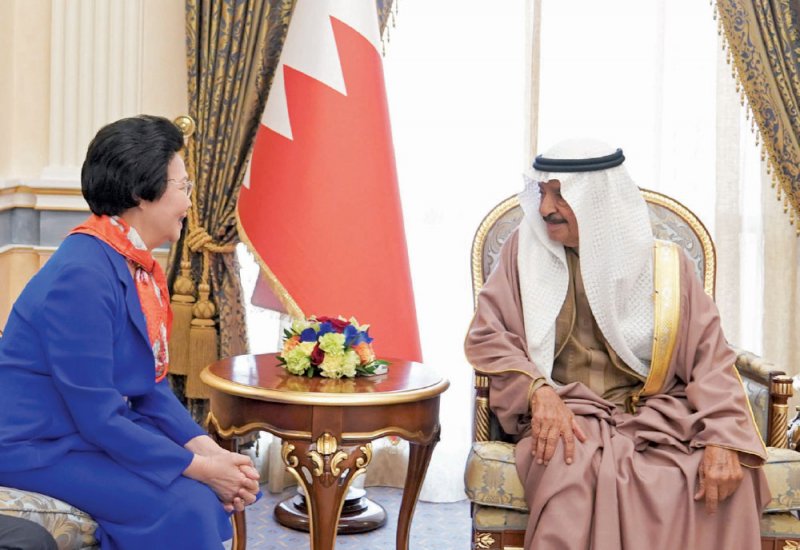 سمو رئيس الوزراء يشيد بمستوى الخدمات الطبية لتايلند