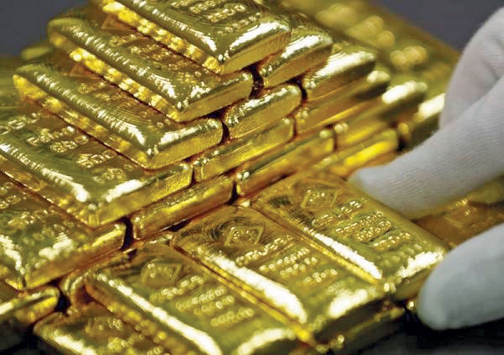 الذهب يهبط مقابل قوة الدولار