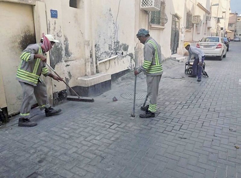 أمانة العاصمة تزيل 721 عمودا