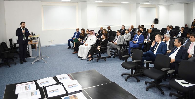 “المواصلات” تعرف الشركات بمشروع المترو