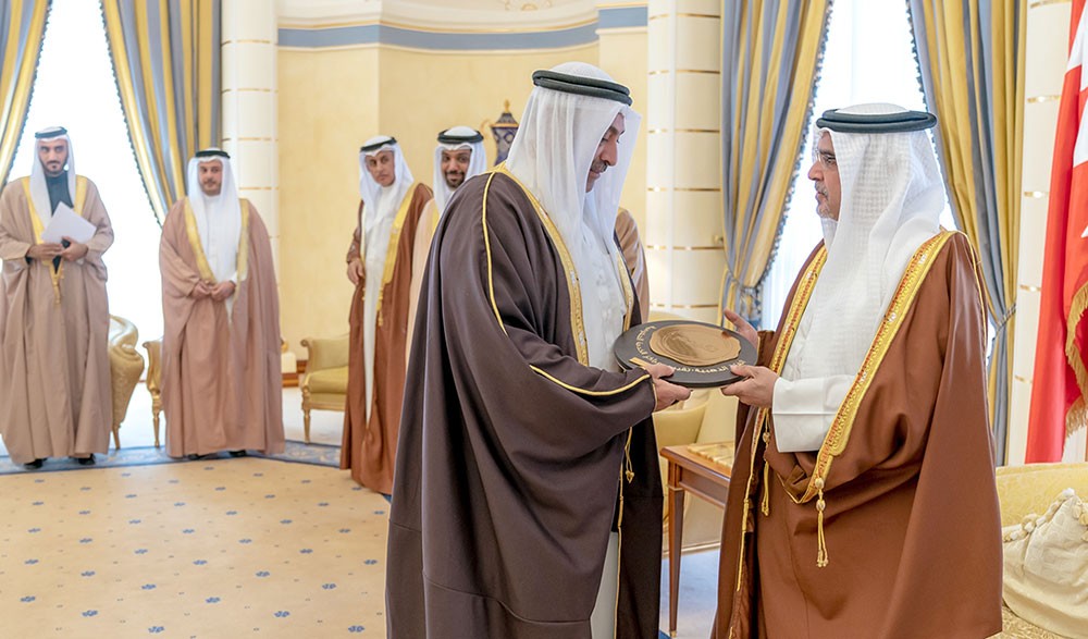وزير الداخلية: نعتز بتكريم سمو ولي العهد