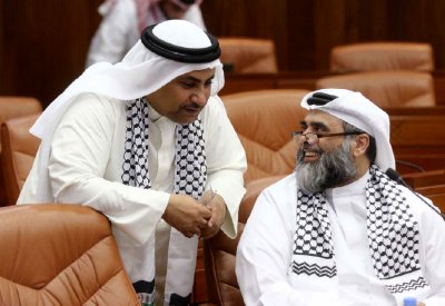 الأجانب دمروا 90 % من بيئتنا البحرية